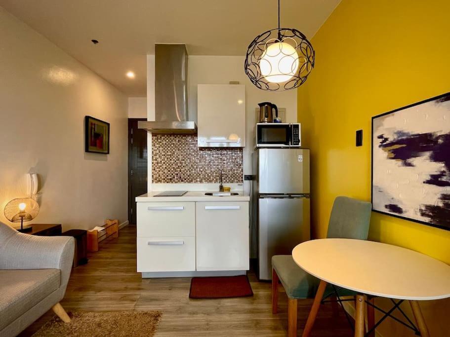 Apartment Stayhere 5 Star Amenities Starlit View Manila